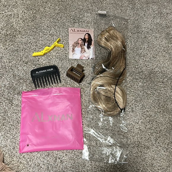 Alxnan Hair Extensions Bleach Blonde 20 inch - Picture 4 of 4
